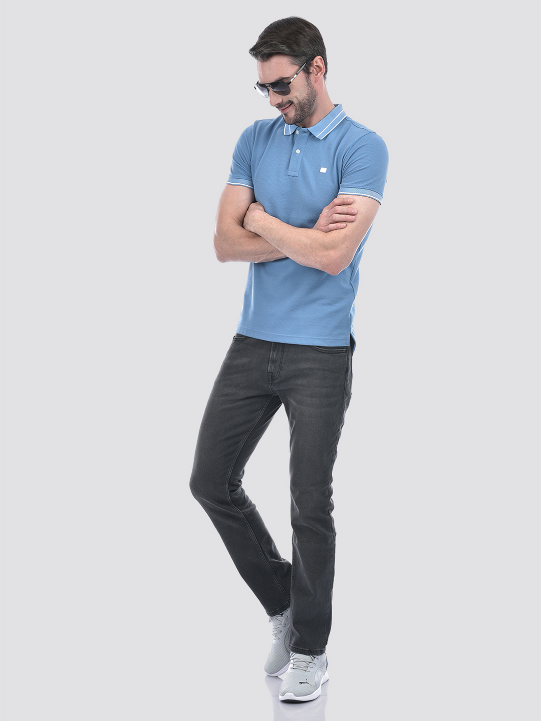 Numero Uno Men Striped Blue T-Shirt
